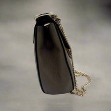 Load image into Gallery viewer, Chloe Drew Crossbody Leather Bag