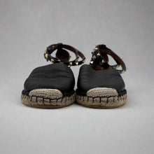 Load image into Gallery viewer, Valentino Flats Size 38