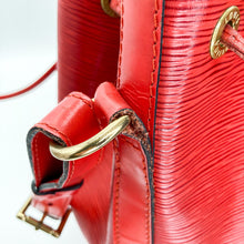 Load image into Gallery viewer, Louis Vuitton Vintage Bucket Bag