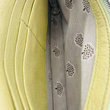 Load image into Gallery viewer, Mulberry 'Bayswater Clutch' Wallet