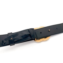 Load image into Gallery viewer, Gucci Marmont Double G Leather Belt Size 32