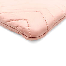 Load image into Gallery viewer, Gucci GG Marmont Leather Clutch