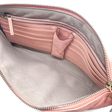 Load image into Gallery viewer, Gucci GG Marmont Leather Clutch