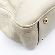 Load image into Gallery viewer, Gucci Guccissima Leather Princy Tote Bag