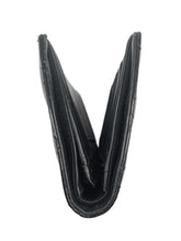 Load image into Gallery viewer, Patent Leather Diamond Quilted Wallet