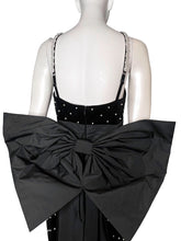 Load image into Gallery viewer, Pearl & Bow Mini Dress Size 10