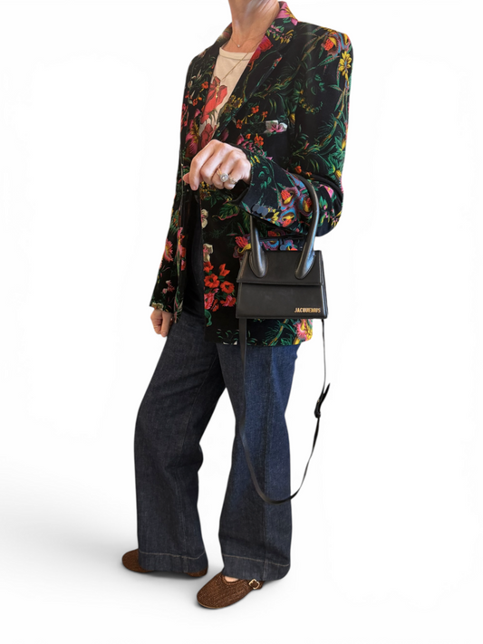 Le Chiqueto Moyen Leather Bag With Crossbody Strap & Dust Bag