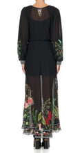 Load image into Gallery viewer, Camilla Smock Dress &#39;Raised With Wolves&#39; Size L
