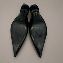 Load image into Gallery viewer, Balenciaga Heels Size 40
