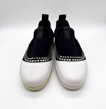 Load image into Gallery viewer, McQueen Sneakers Size 41
