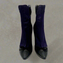 Load image into Gallery viewer, Manolo Blahnik Boots Size 39.5
