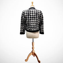 Load image into Gallery viewer, Carla Zampatti Jacket Size 10
