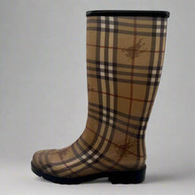 Load image into Gallery viewer, Burberry Nova Check Rain Boots Size 40
