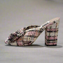 Load image into Gallery viewer, MSGM Heels Size 40
