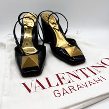 Load image into Gallery viewer, Valentino Heels Size 40
