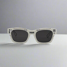 Load image into Gallery viewer, Dior Sunglasses (incl box)
