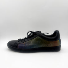 Load image into Gallery viewer, Louis Vuitton &quot;Luxembourg&quot; Sneakers Size 7.5 (incl box)
