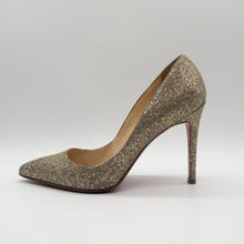 Load image into Gallery viewer, Christian Louboutin Pigalle Follies Heels Size 38.5
