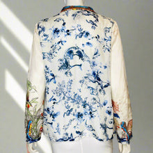 Load image into Gallery viewer, Johnny Was Silk Top Size M
