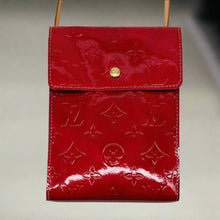 Load image into Gallery viewer, Louis Vuitton Monogram Vernis Greene Phone Bag
