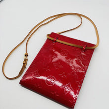 Load image into Gallery viewer, Louis Vuitton Monogram Vernis Greene Phone Bag
