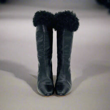 Load image into Gallery viewer, Chanel Boots Size 37
