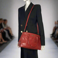 Load image into Gallery viewer, Ferragamo Leather Bag
