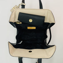 Load image into Gallery viewer, Peruzzi Leather Bag (incl dust bag)
