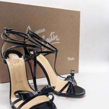 Load image into Gallery viewer, Christian Louboutin Heels Size 37 (Incl. Box)
