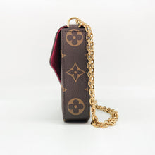 Load image into Gallery viewer, Louis Vuitton Felicie Pochette
