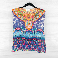 Load image into Gallery viewer, Vibrant Patterned Camilla Kids Top Size 4
