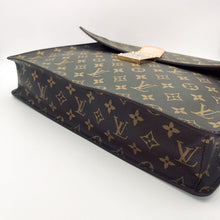 Load image into Gallery viewer, Louis Vuitton Monogram Canvas Robusto Briefcase
