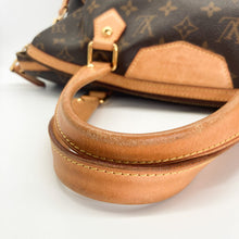 Load image into Gallery viewer, Louis Vuitton Monogram Retiro GM 2012 Handbag
