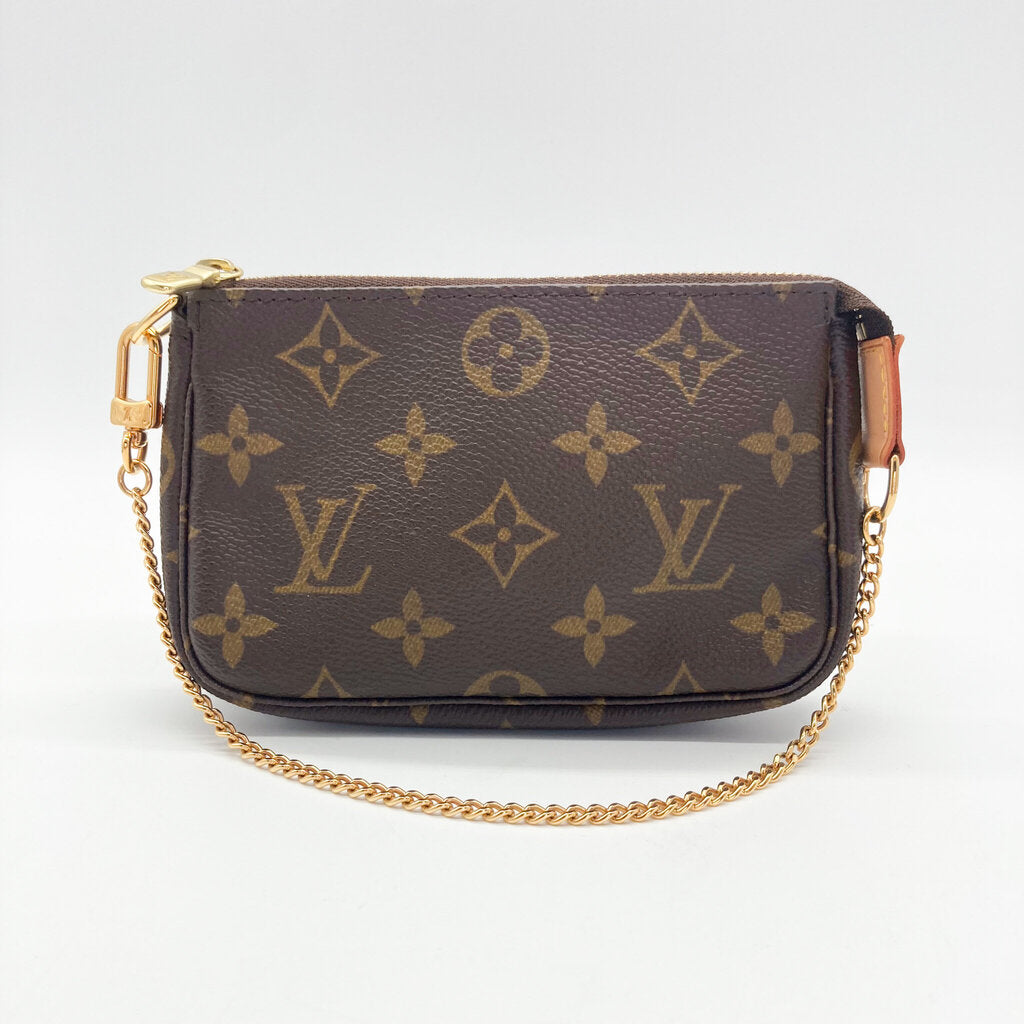 Louis Vuitton Mini Pouchette
