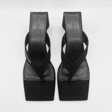 Load image into Gallery viewer, Balenciaga Square Toe Heels Size 41
