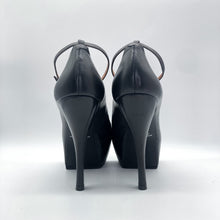 Load image into Gallery viewer, Alexander McQueen Platform Heels Size 40
