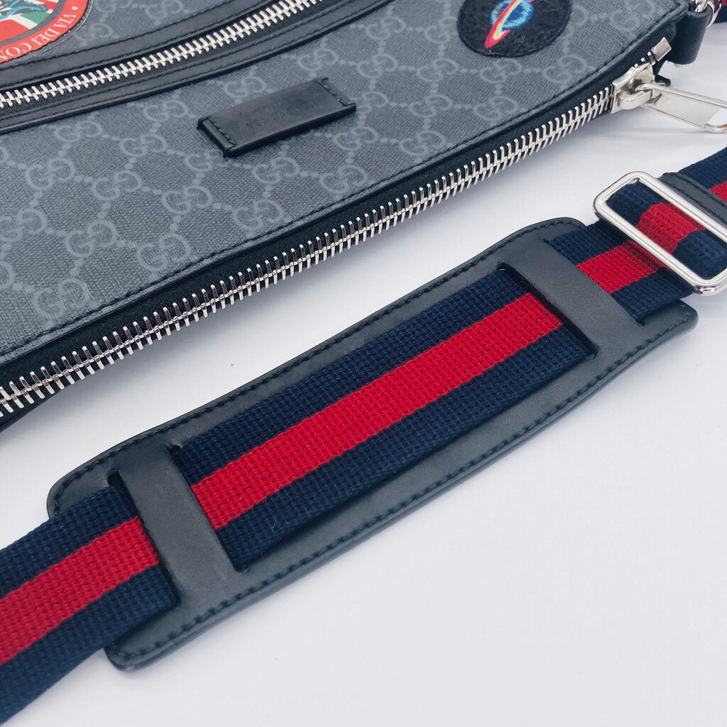 Gucci Supreme Night Courrier GG Messenger Bag