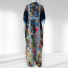 Load image into Gallery viewer, Johnny Was Kaftan Size L
