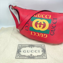 Load image into Gallery viewer, Gucci Half Moon Leather Shoulder Bag
