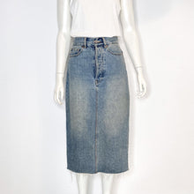 Load image into Gallery viewer, Camilla and Marc Denim Skirt Size 8

