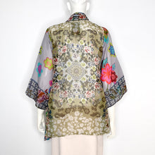 Load image into Gallery viewer, Johnny Was Silk Jacket Size XS
