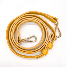 Load image into Gallery viewer, Jacquemus &#39;Le Chiquito&#39; Handbag In Dark Yellow
