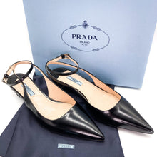 Load image into Gallery viewer, Prada Kitten Heels Size 39.5
