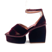 Load image into Gallery viewer, Zimmermann Velvet Platform Heels Size 36
