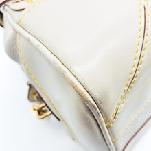 Load image into Gallery viewer, Louis Vuitton Suhali Le Radieux Leather Handbag
