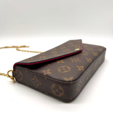 Load image into Gallery viewer, Louis Vuitton Felicie Pochette Leather Bag
