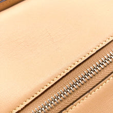 Load image into Gallery viewer, Chloe Aurore Boston Leather Handbag

