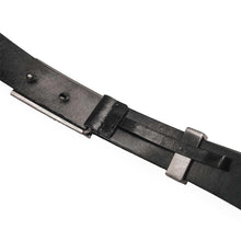 Load image into Gallery viewer, Vintage Leather Belt Size S
