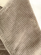 Load image into Gallery viewer, Corduroy Jacket Size 38

