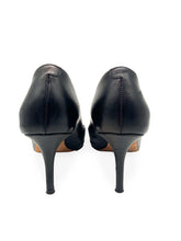 Load image into Gallery viewer, Leather Heels Size 36
